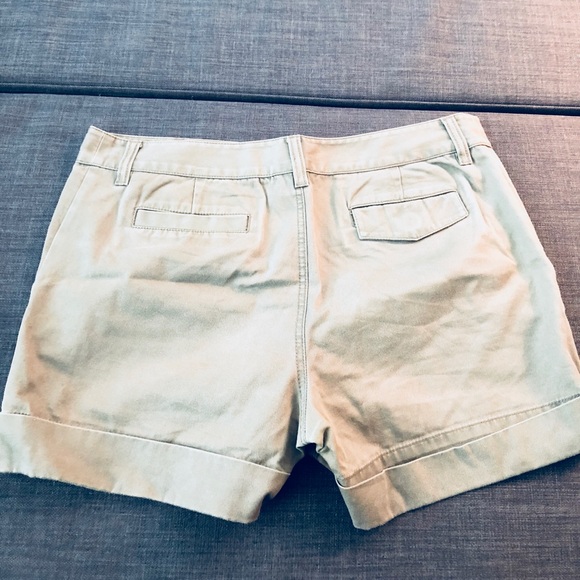 LLBean Signature Shorts - Picture 4 of 4